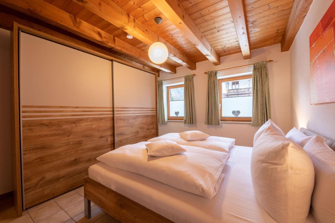 Alpen Chalet ガルミッシュ・パルテンキルヒェン エクステリア 写真